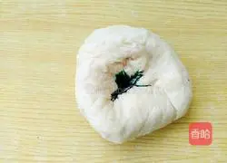 Illustration of how to make handmade three-color toast 13