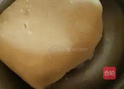 How to make Cantonese-style sesame mooncakes Illustration 4