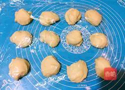 Caterpillar Bread Recipe Illustration 9