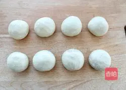 Illustration of how to make rye hot dog buns 5 