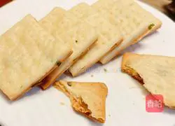 Illustration of how to make soda crackers 13