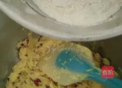 Cranberry Cookie Recipe Illustration 5