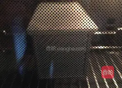 Hong Kong style toast recipe illustration 6