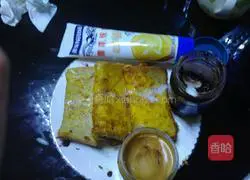 Illustration of how to make jam toast 5