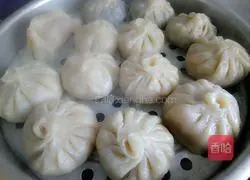 Illustration of how to make pumpkin and honey bean hot bread 14