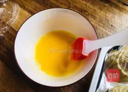 How to make Cantonese-style mung bean paste mooncakes Illustration 1