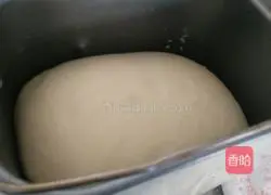 Illustration of how to make salad ham bread 4