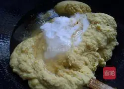 Cranberry Mung Bean Mooncake Recipe Illustration 10