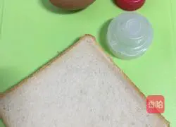 Toast Bear Recipe Illustration 1