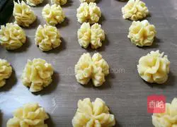 Illustration of how to make butter cookies 6