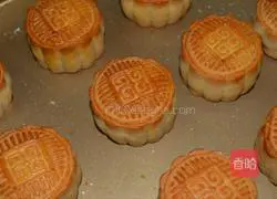 Cantonese style Lotus Seed Mooncake Recipe Illustration 17