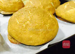 Illustration of how to make coffee bread that fills the room with fragrance 6