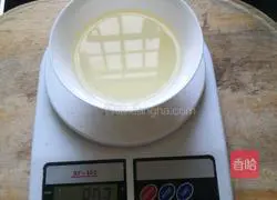 Illustration of how to make Cantonese bean paste mooncakes 3