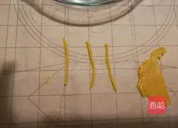 Illustration of how to make sunflower butter cookies 10