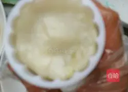 Illustration of how to make homemade snowskin mooncakes 19