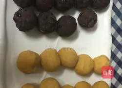 Illustration of how to make colorful snowskin mooncakes 8