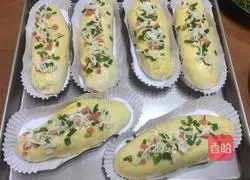 Illustration of how to make chive cheese bread 17