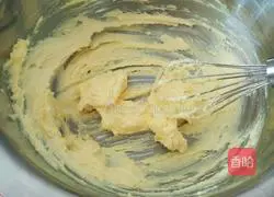 Milk-flavored jujube paste mooncake recipe 3