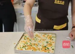 Illustration of how to make meat floss salad rolls 13