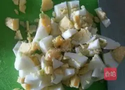 How to make avocado toast Illustration 5