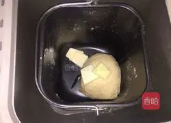 Illustration of how to make chive cheese bread 4