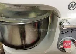 Illustration of how to make cranberry toast 8