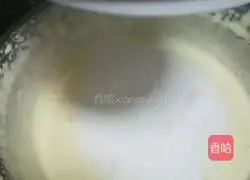 Illustration of how to make egg yolk biscuits 5