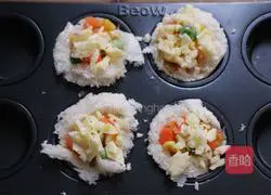 Illustration of How to Make Baked Toast Cup 7