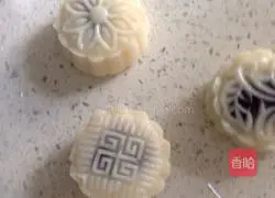 Red Bean Snow Skin Mooncake Recipe Illustration 8