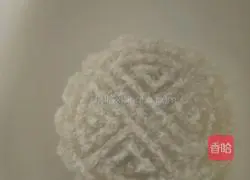 Illustration of how to make shredded coconut mooncakes 12