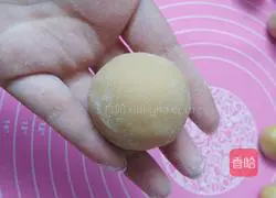 Illustration of how to make mooncakes with mung bean filling 7