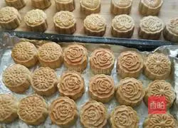 Illustration of how to make traditional mooncakes 5