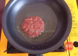 Beef Burger Recipe Illustration 11