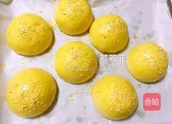 Illustration of making homemade hamburger buns 11