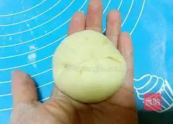 Illustration of making kadasch bread 11