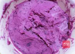 Coconut Milk Purple Sweet Potato Milk Skin Mooncake Recipe Illustration 5