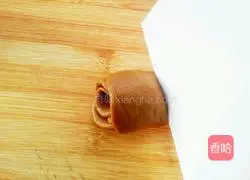 Brown sugar rye flowers Illustration of how to make bread 9