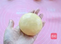 Illustration of how to make pineapple buns 18