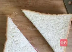 Homemade breakfast toast sandwich Practice illustration 5