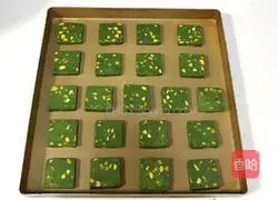 Matcha Pistachio Biscuits Recipe Illustration 11