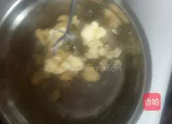 Illustration of making homemade biscuits 1