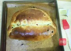 Rye Stollen Illustration of how to do it 15