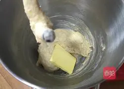 Illustration of how to make meat floss and blueberry bread 6