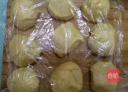 Illustration of how to make braided bread (Polish variety) 8