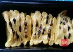 Illustration of how to make sweet bean bread 8