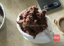 Chocolate Cookie Recipe Illustration 10