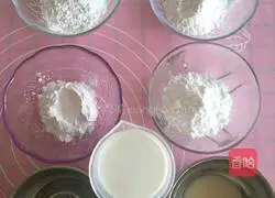 Colorful snowskin mooncakes Illustration of how to do it 1