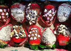 Illustration of how to make crispy chocolate strawberries 7