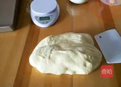 Illustration of how to make light cream snack bag 11