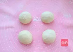 Illustration of how to make pineapple buns 5